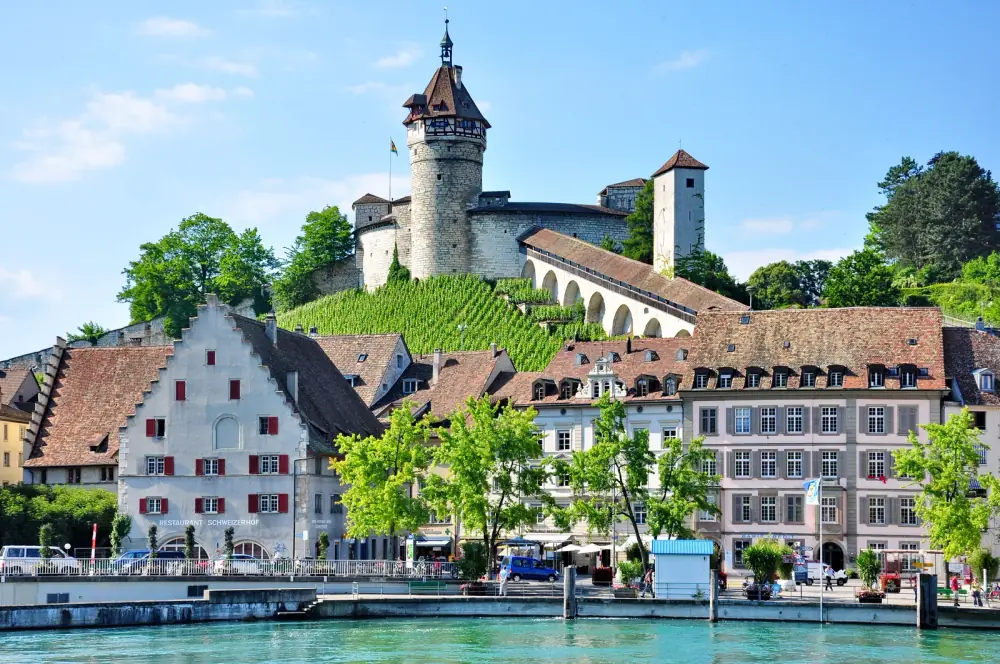 Schaffhausen am Rhein – Standort der IRTECH GmbH